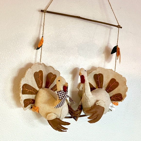 *RARE* Pottery Barn Kids Thanksgiving Turkey Decor Hanging Turkeys Branch Swing - Picture 7 of 10